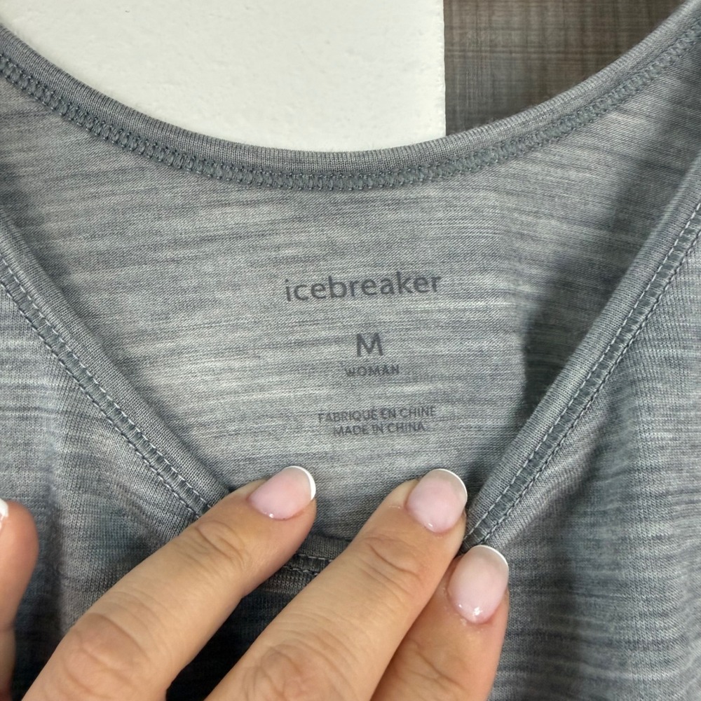 Icebreaker Grey Merino 150 Siren Tank Top Gritstone Heather Wool Size Medium - Picture 10 of 10